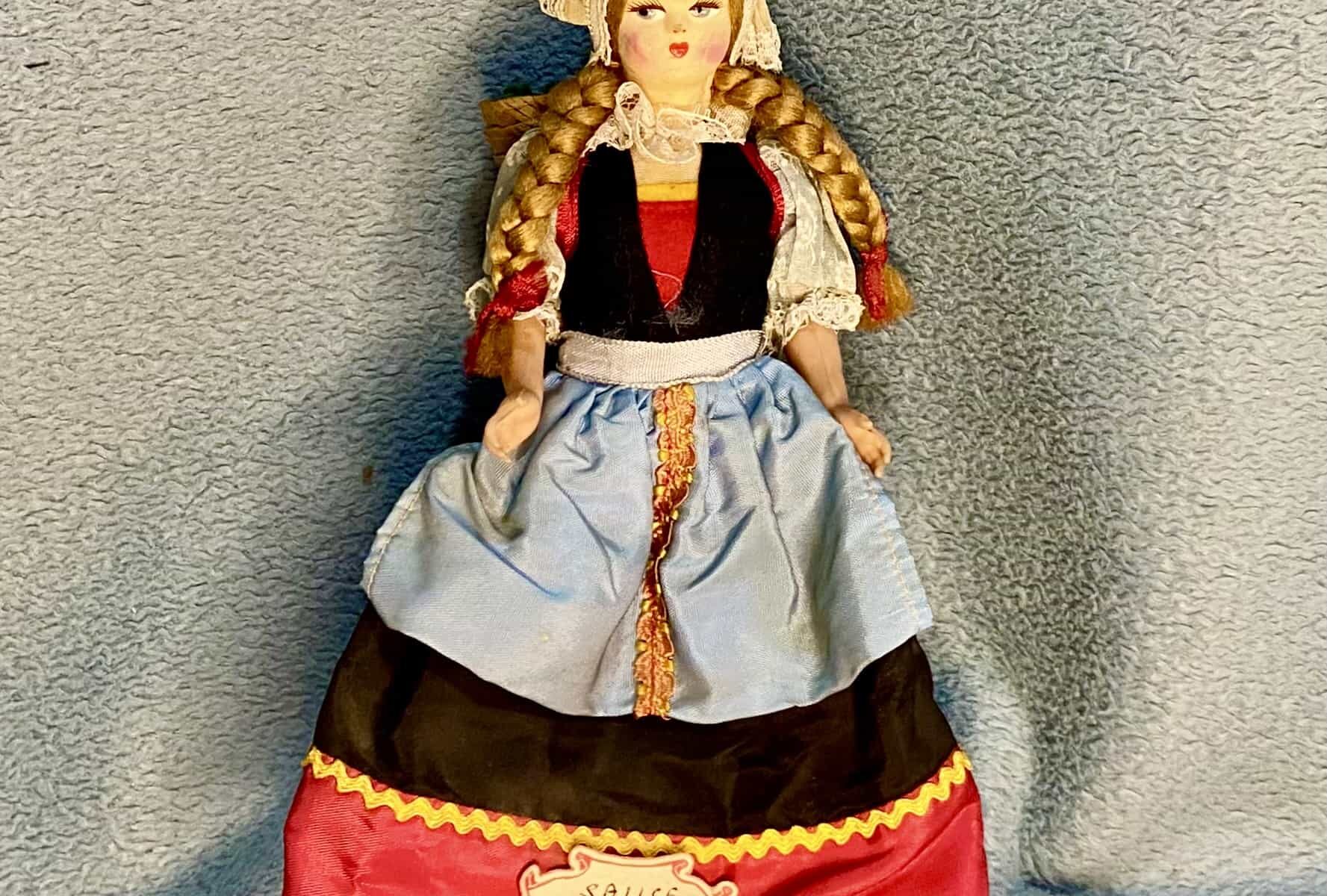 18097