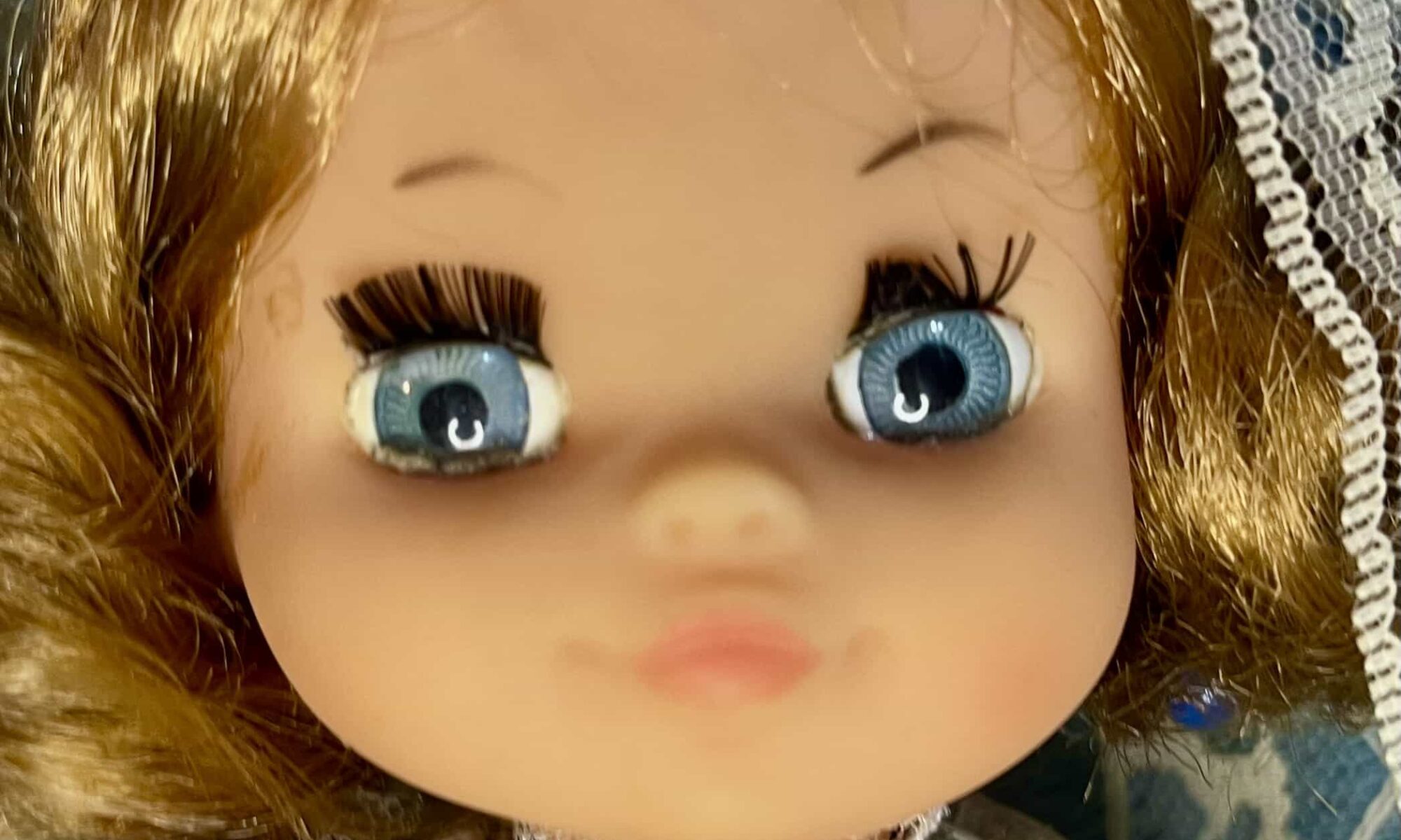 18124