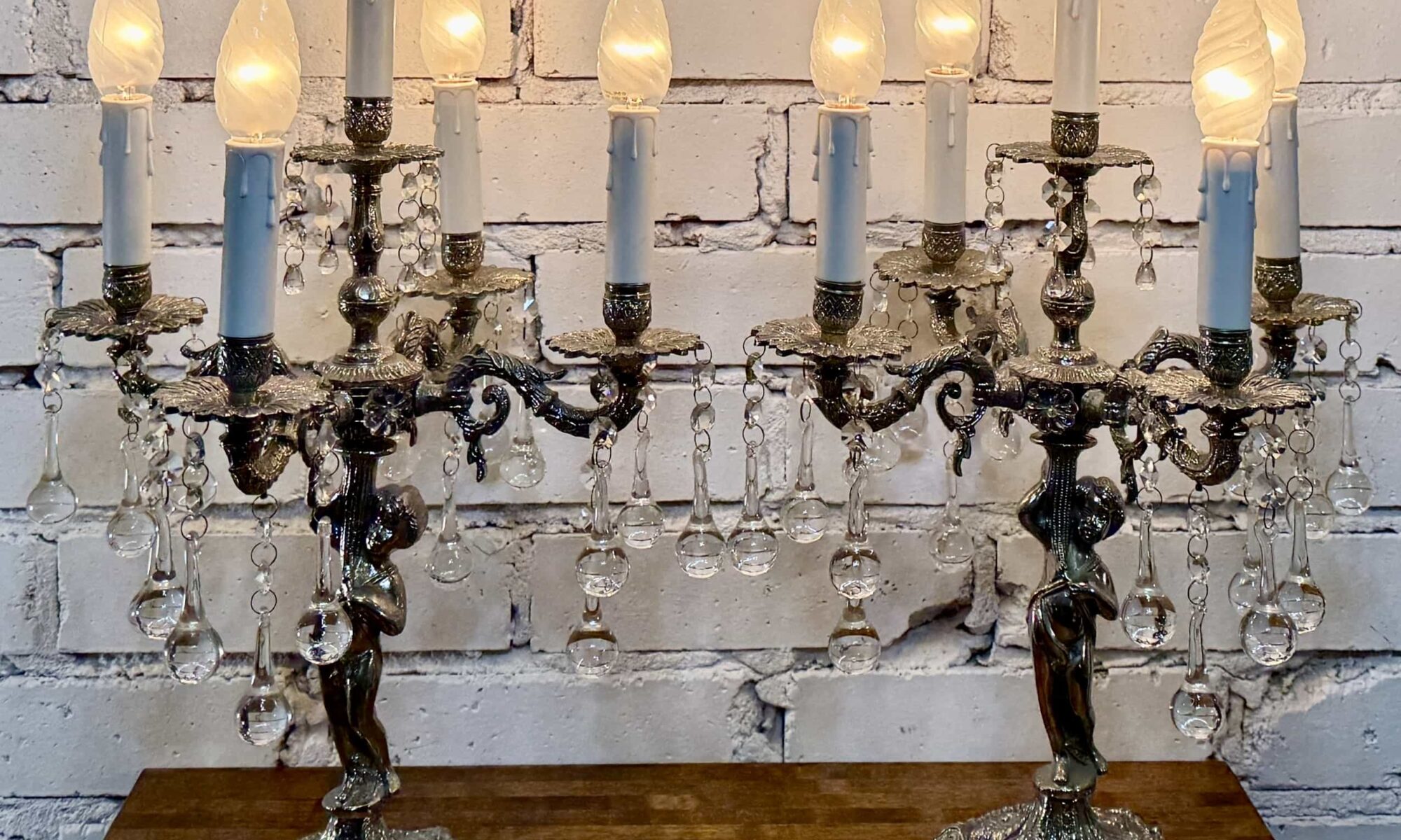 20831